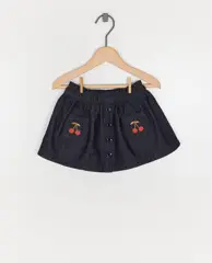 Raw denim jeansrok met geborduurde kersen